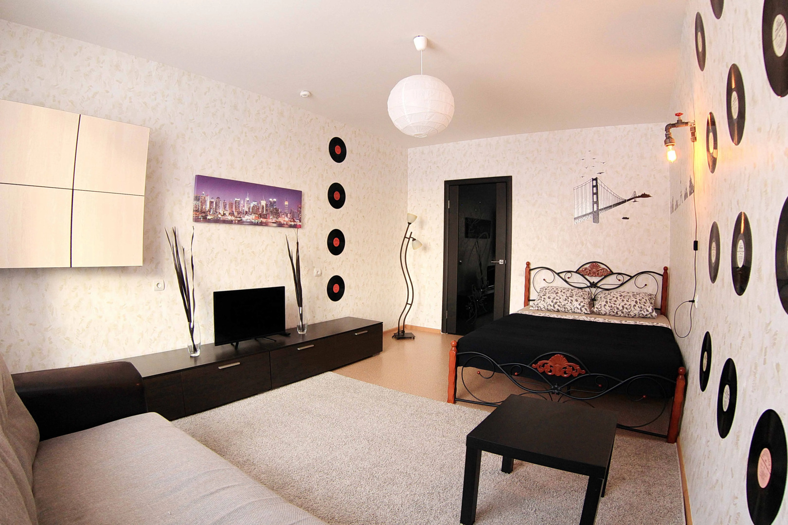 Апартаменты на Спутника