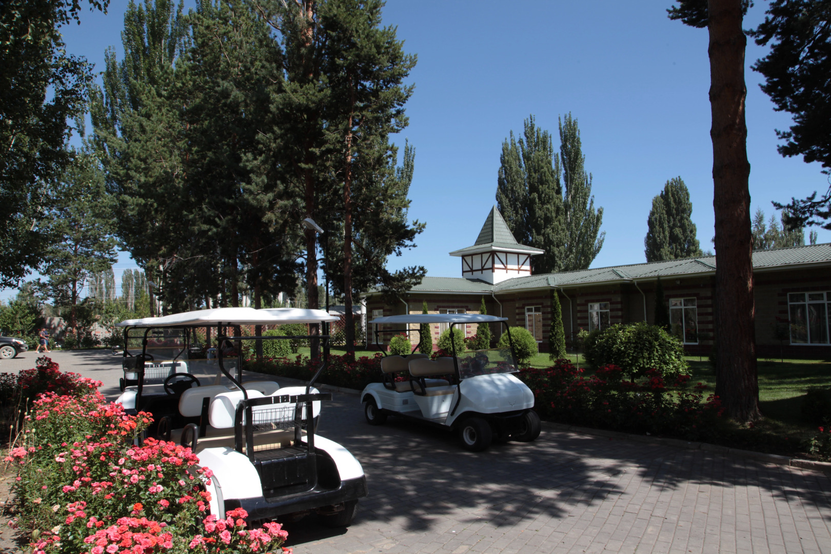 Отель Радуга