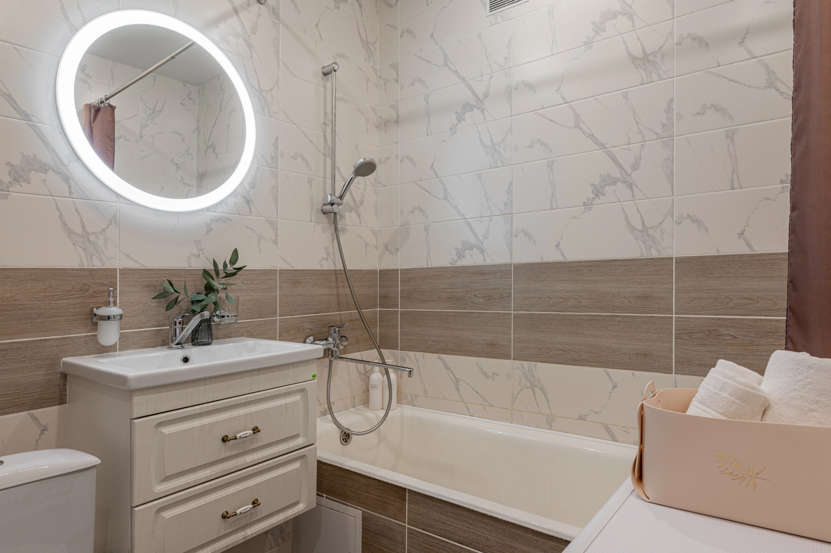 Квартира Современная квартира рядом с Екатеринбург Арена