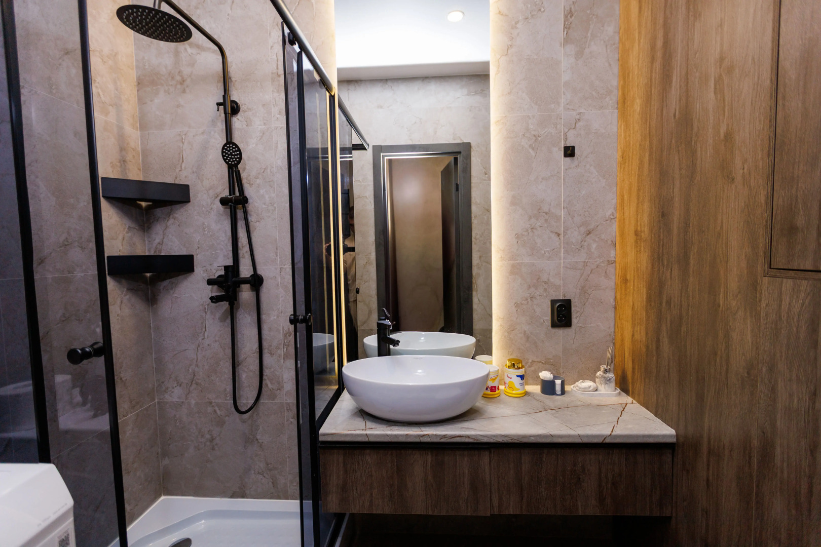 Квартира с видом на собор Александра Невского