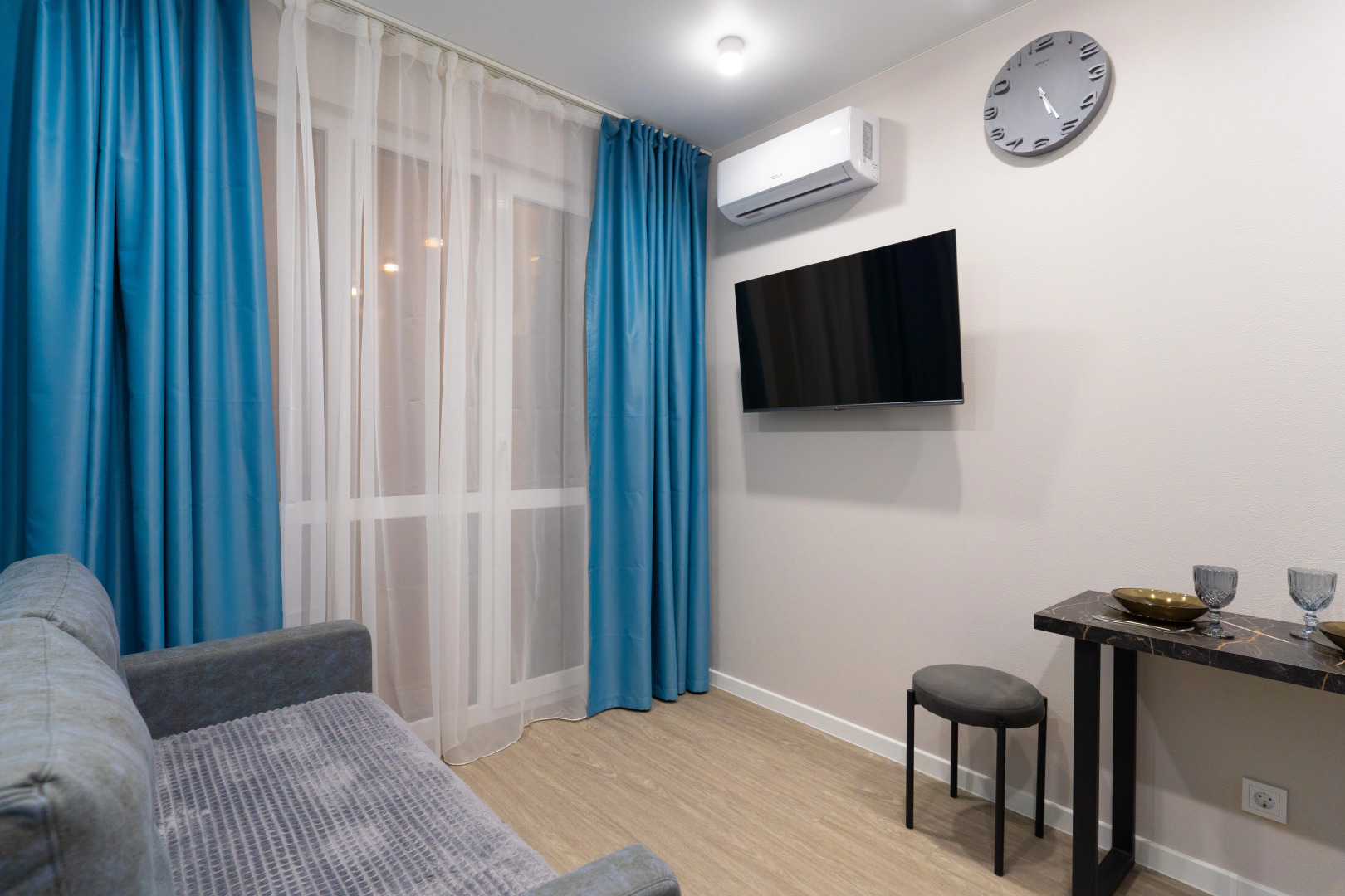 Апартаменты уютные нa Феpмеpcкoм перeулке от LetoApart