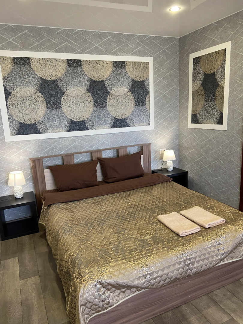 Апартаменты Dubki с Джакузи Шестиместные с 4 кроватями