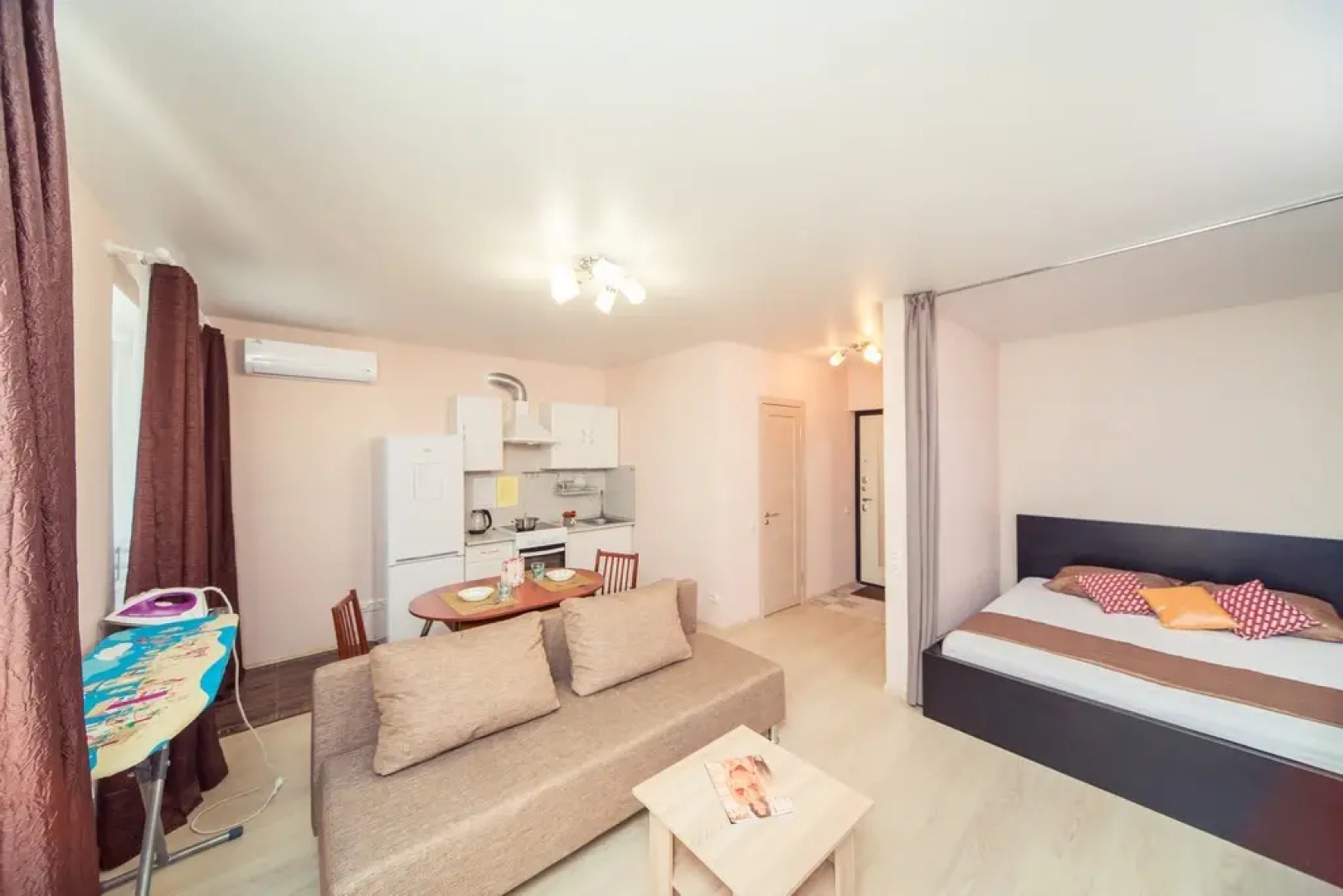 Квартира от компании Хоум Отель на Буянова 51