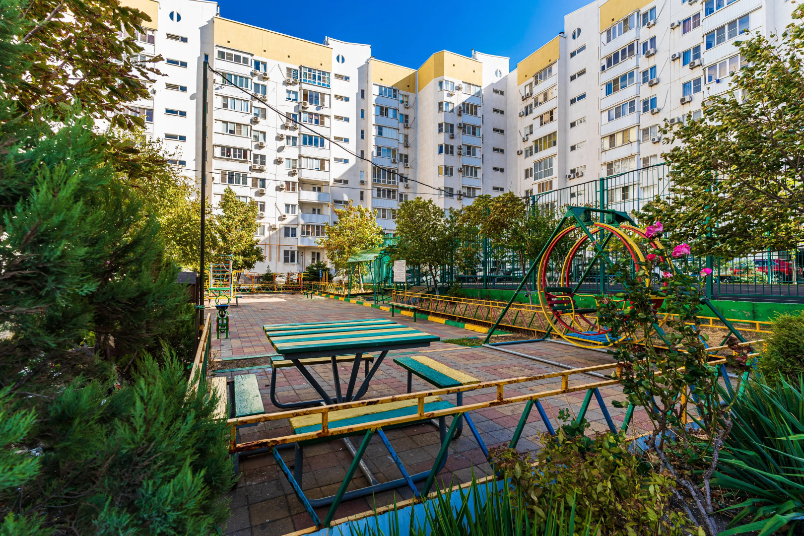 Апартаменты на Вербовой от LetoApart