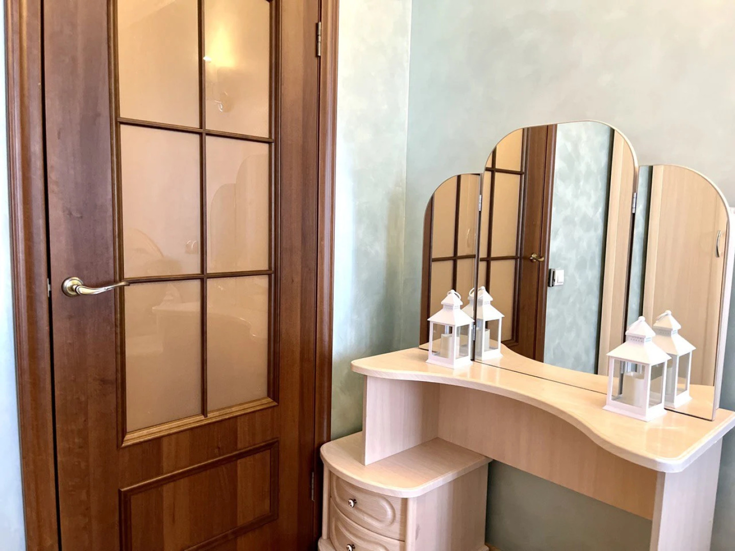 Апартаменты Mars Hotel Малахова 101