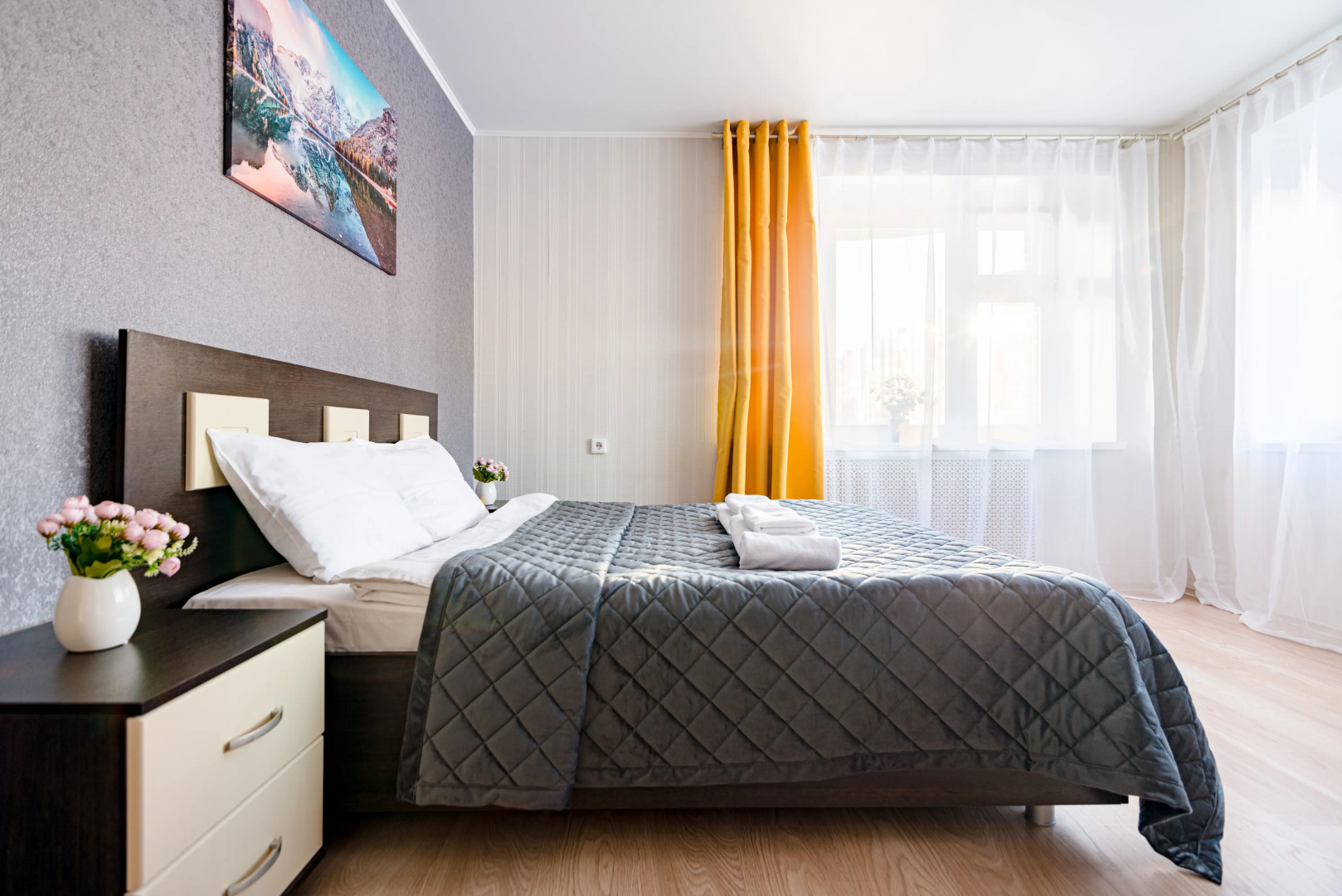 Квартира 1-к у залива на Маркова 8/2 от RentAp, 4 сп.места