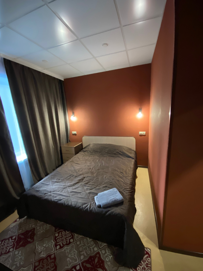 Отель Айхал