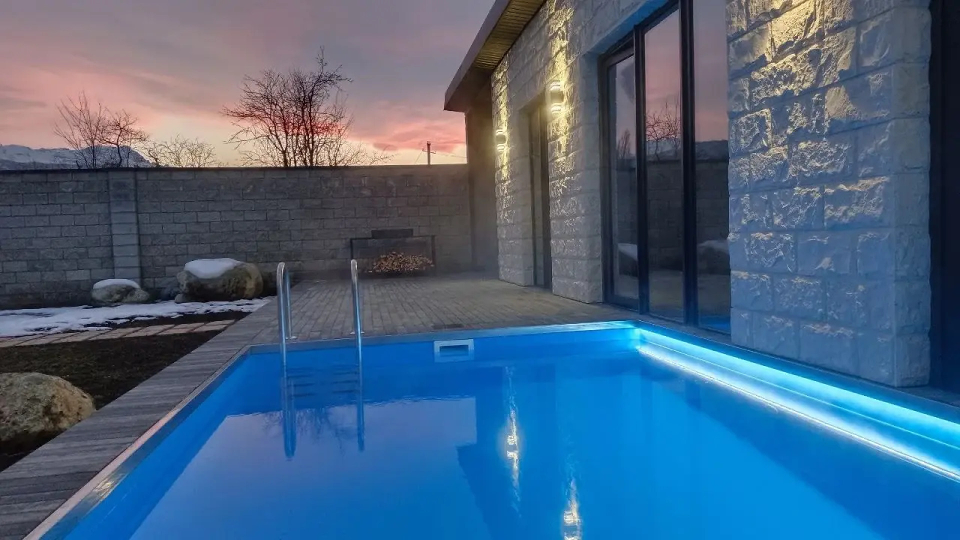 Частный дом Avalon Park