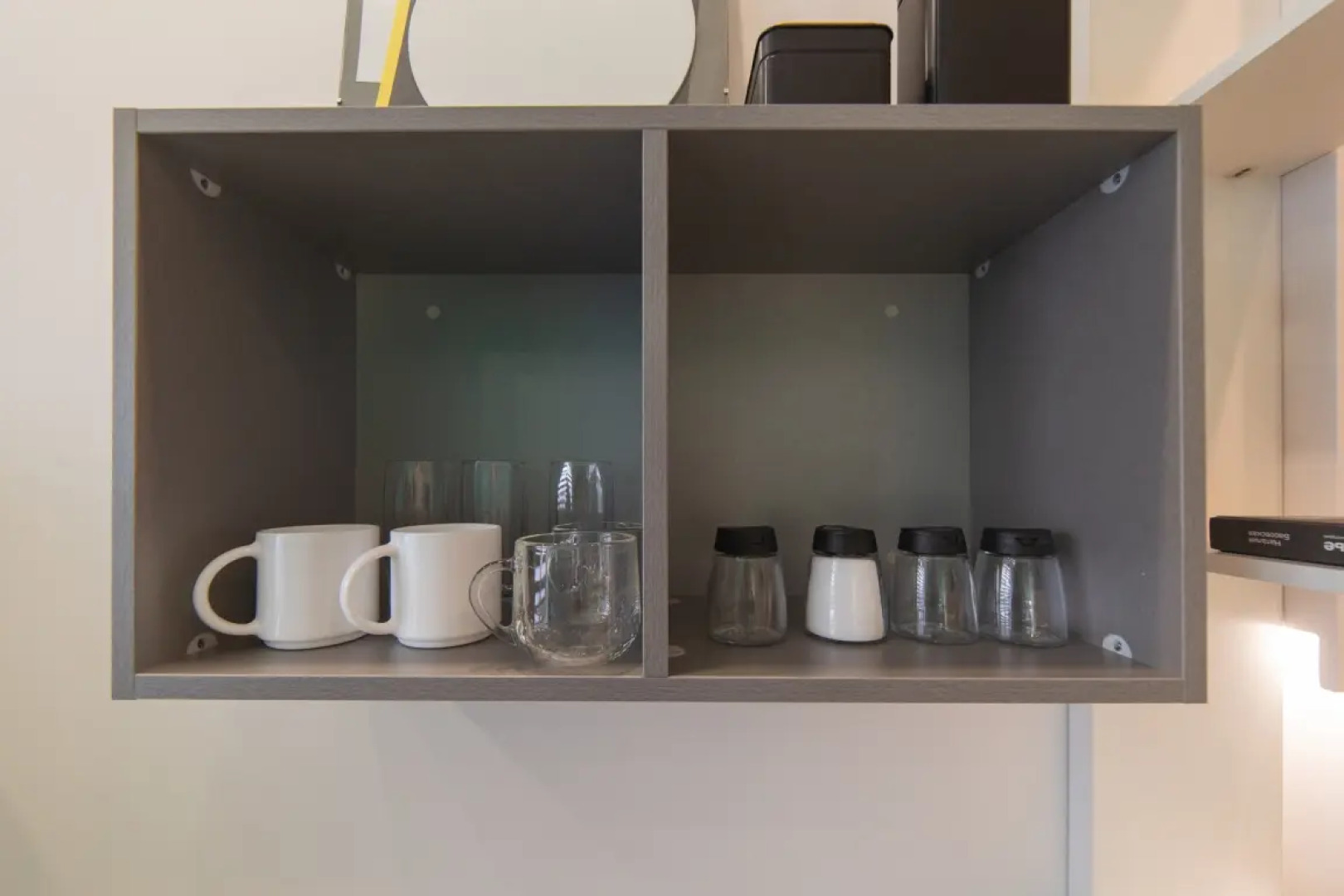 Апартаменты с видом на город и ванной