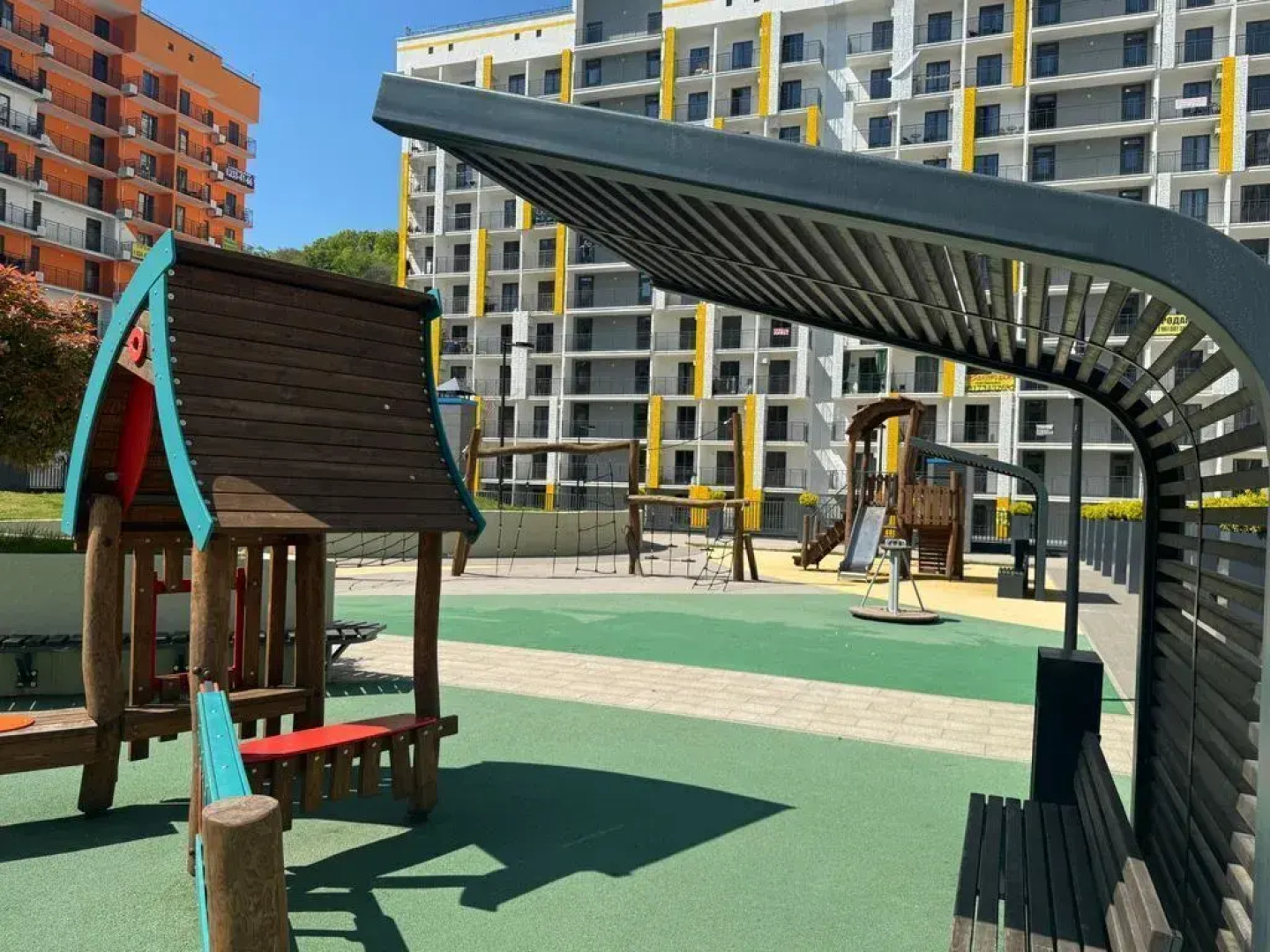 Квартира Ирисы у подножья горы