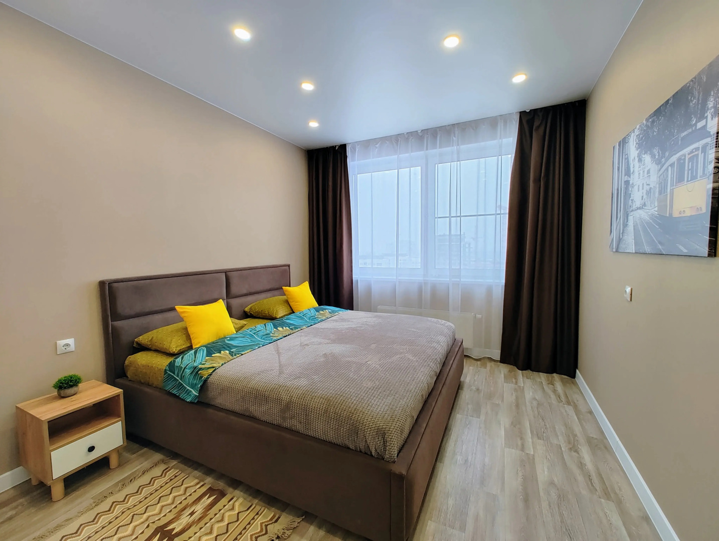 Квартира 2-комнатная на И.Киртбая 24/1 Новин