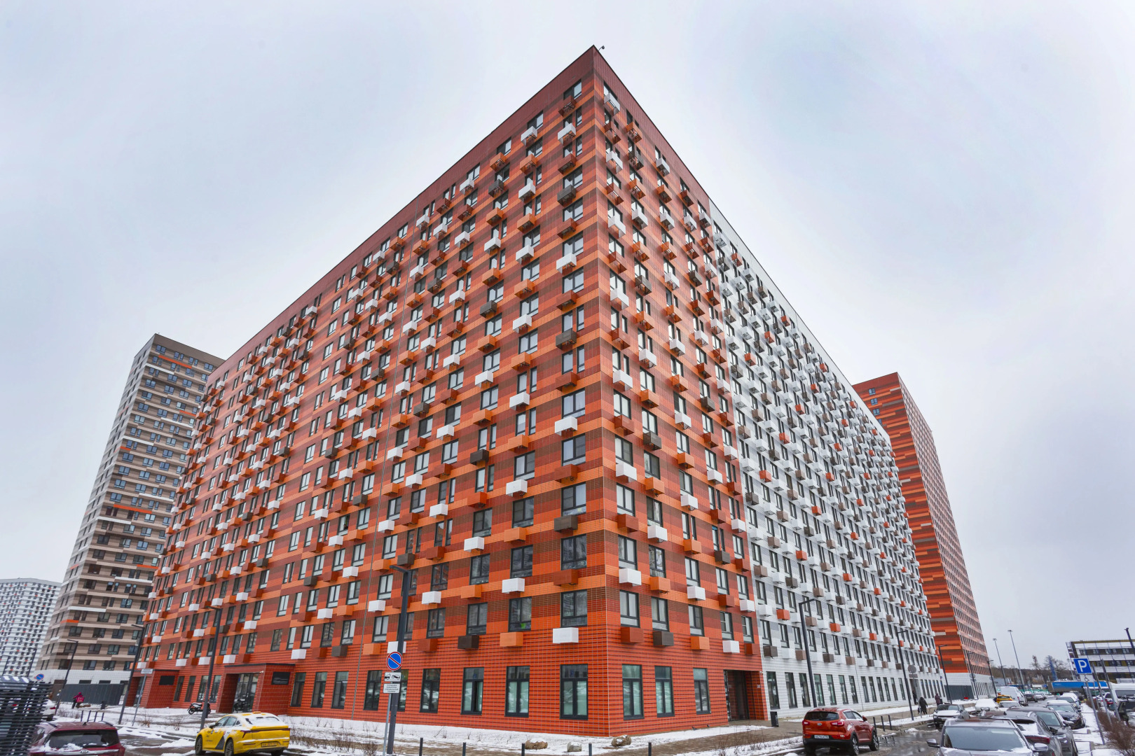 Апартаменты четырехместные на Рябиновой 1