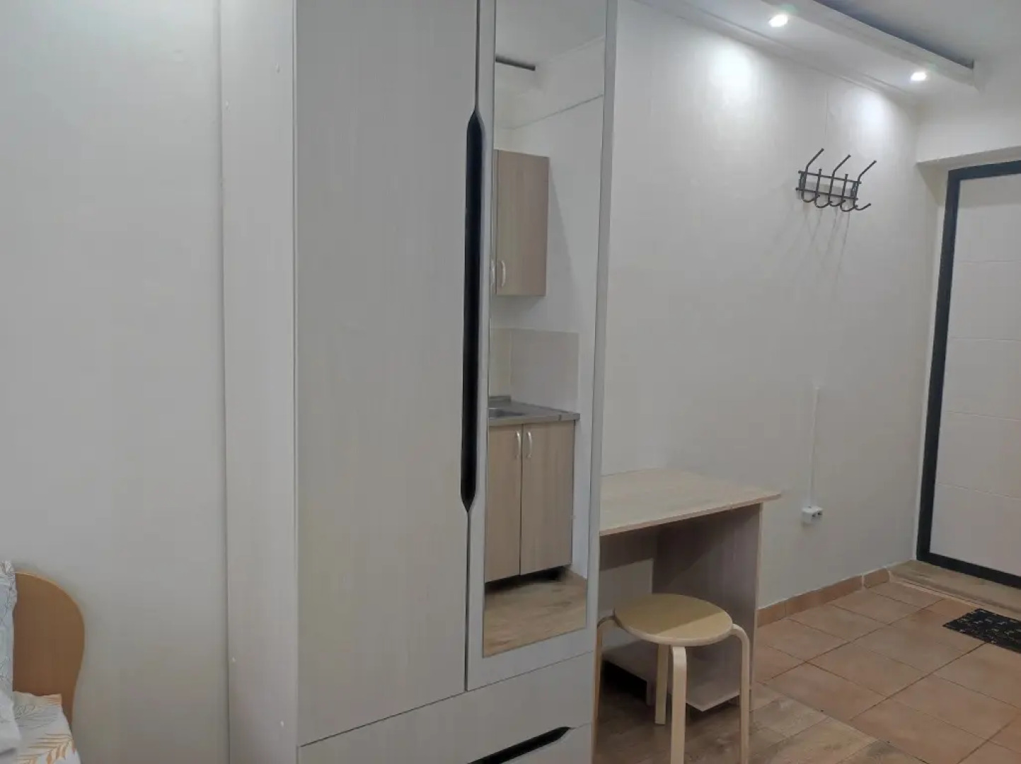 Апартаменты ДОМИНО рядом с ТЦ Взлетка Плаза 2