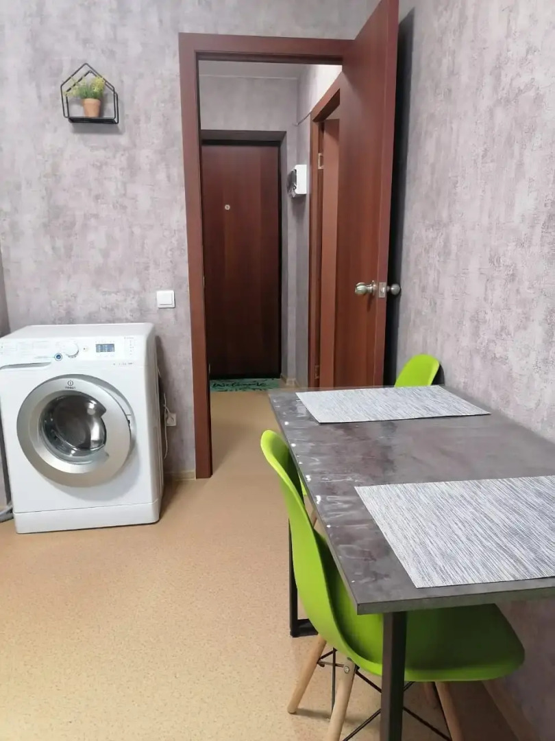 Квартира Рядом с Аквапарком в Кировском Районе