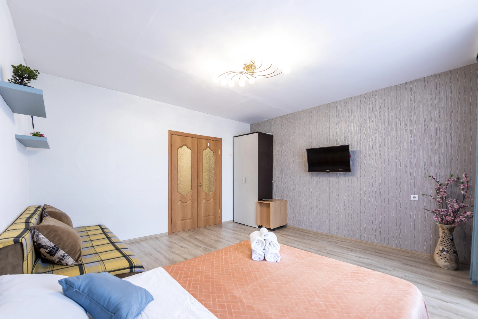 Апартаменты Муравленко 35