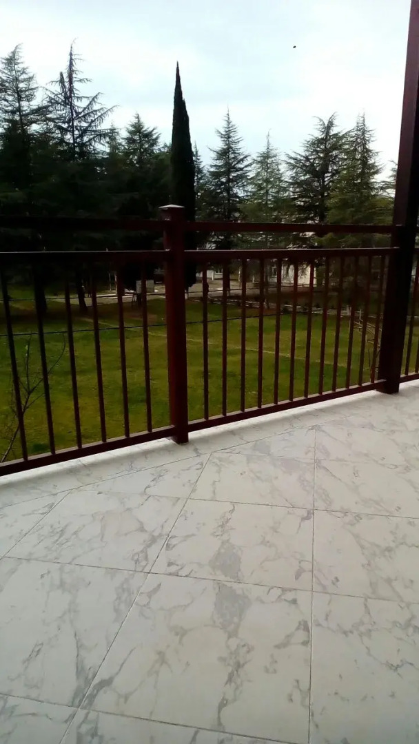 Отель Киараз Арена