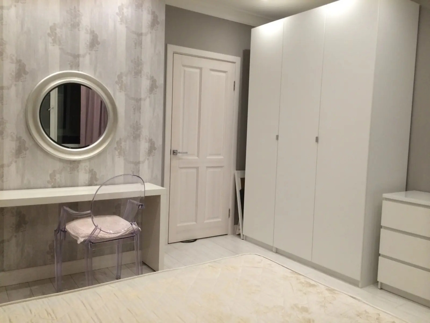 Апартаменты Новаторская Улица 4/22