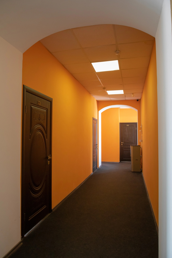 Отель Yellow