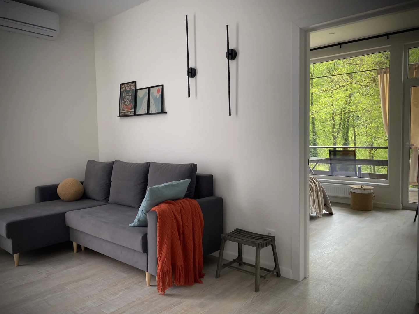 Частный дом с террасой