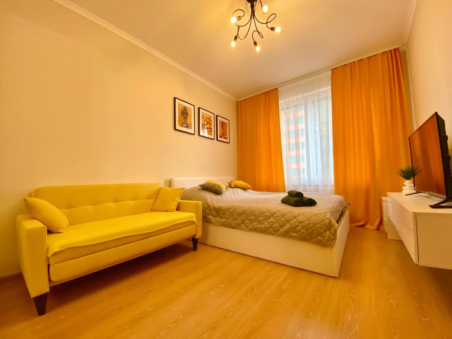 Квартира Космонавтов 12