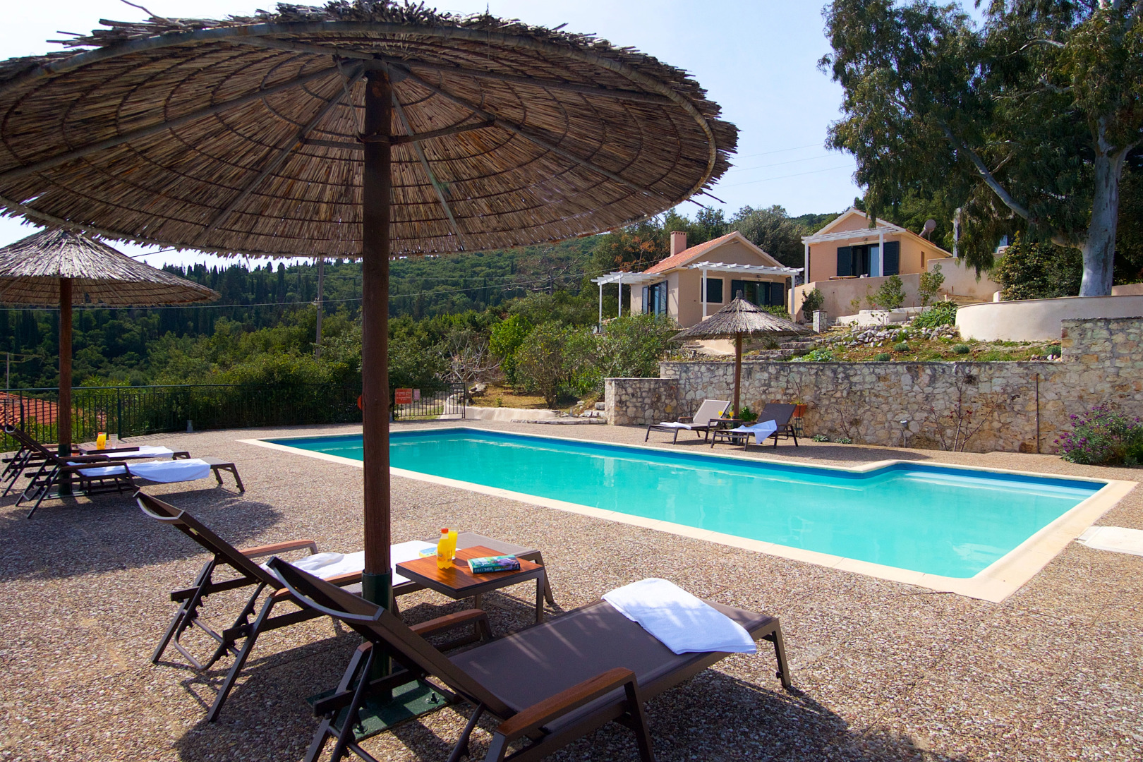 Апартаменты Martini Waterfront Suites