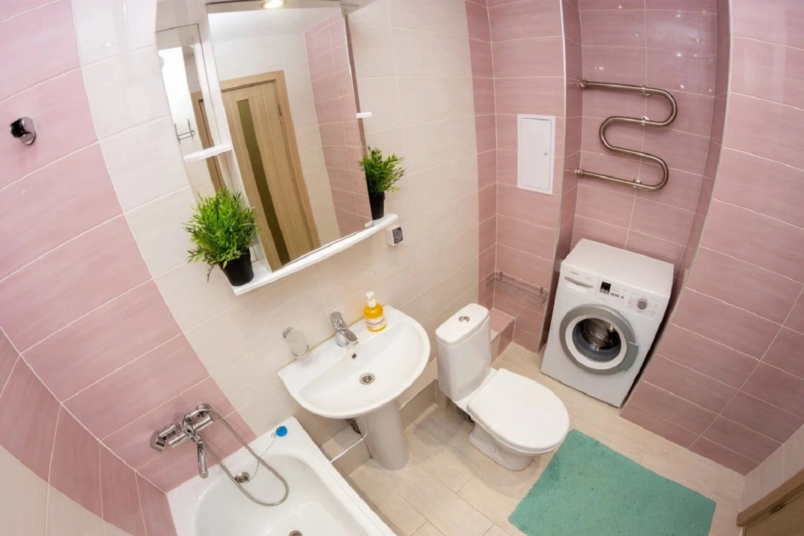 Апартаменты с Видом на Реку