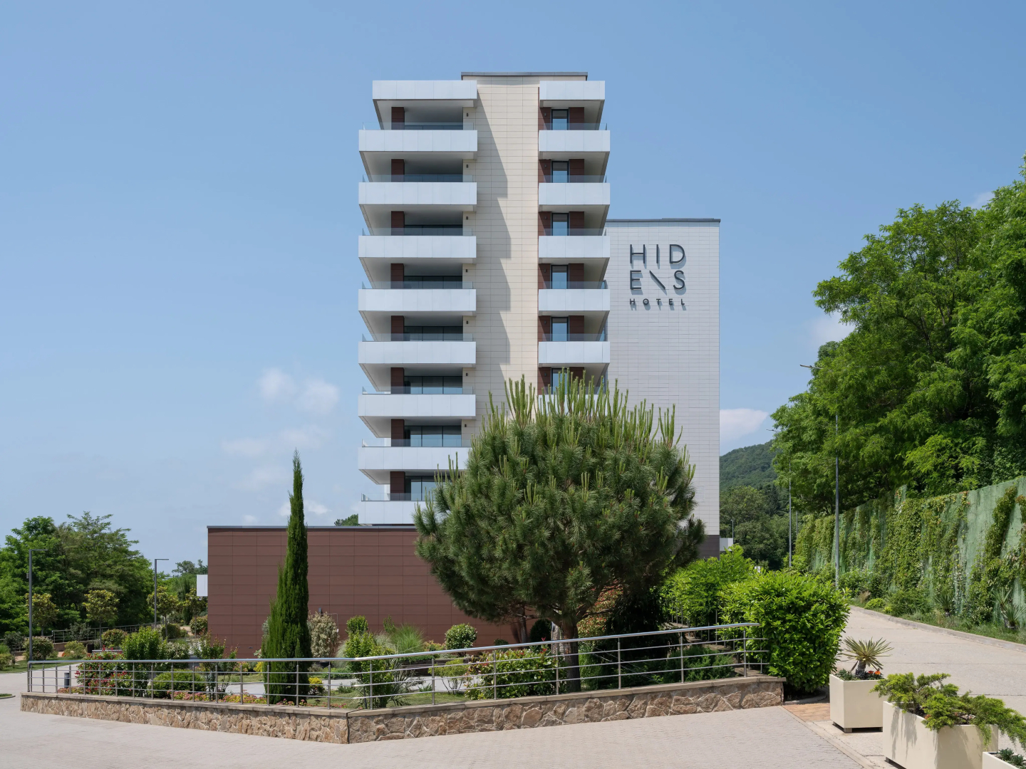 Отель HIDENS APART HOTEL