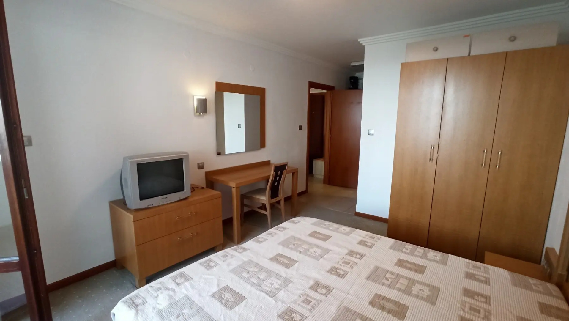 Апарт-отель на улице Македония 61