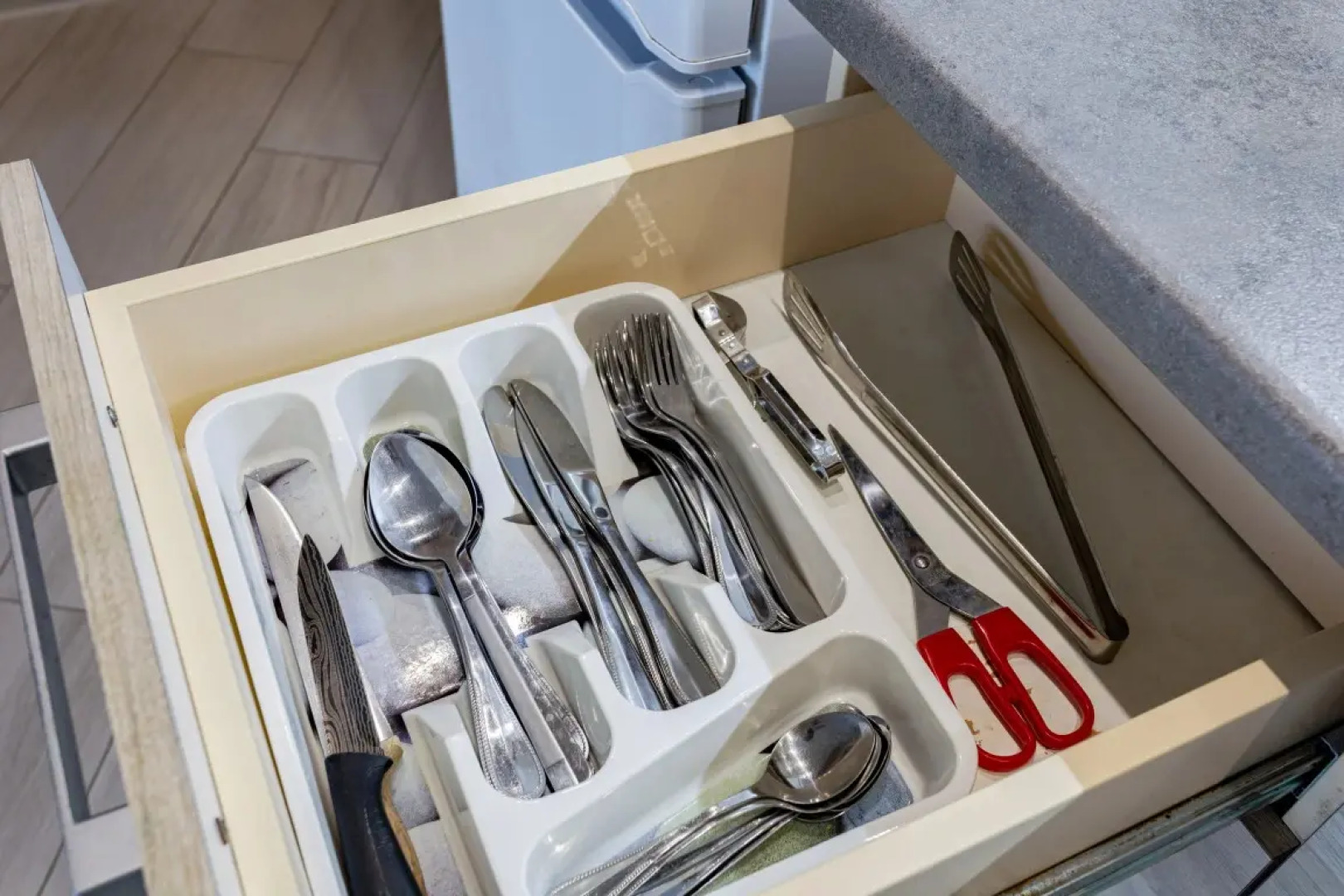 Апартамент Солнечный в центре Сочи у моря с балконом