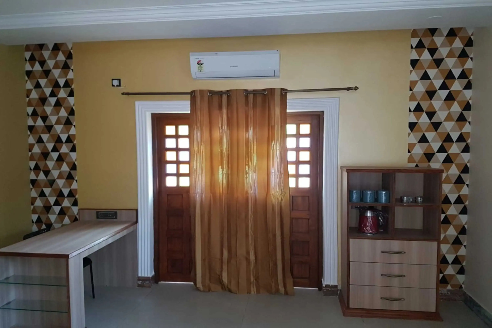 Отель JM Vista Suites