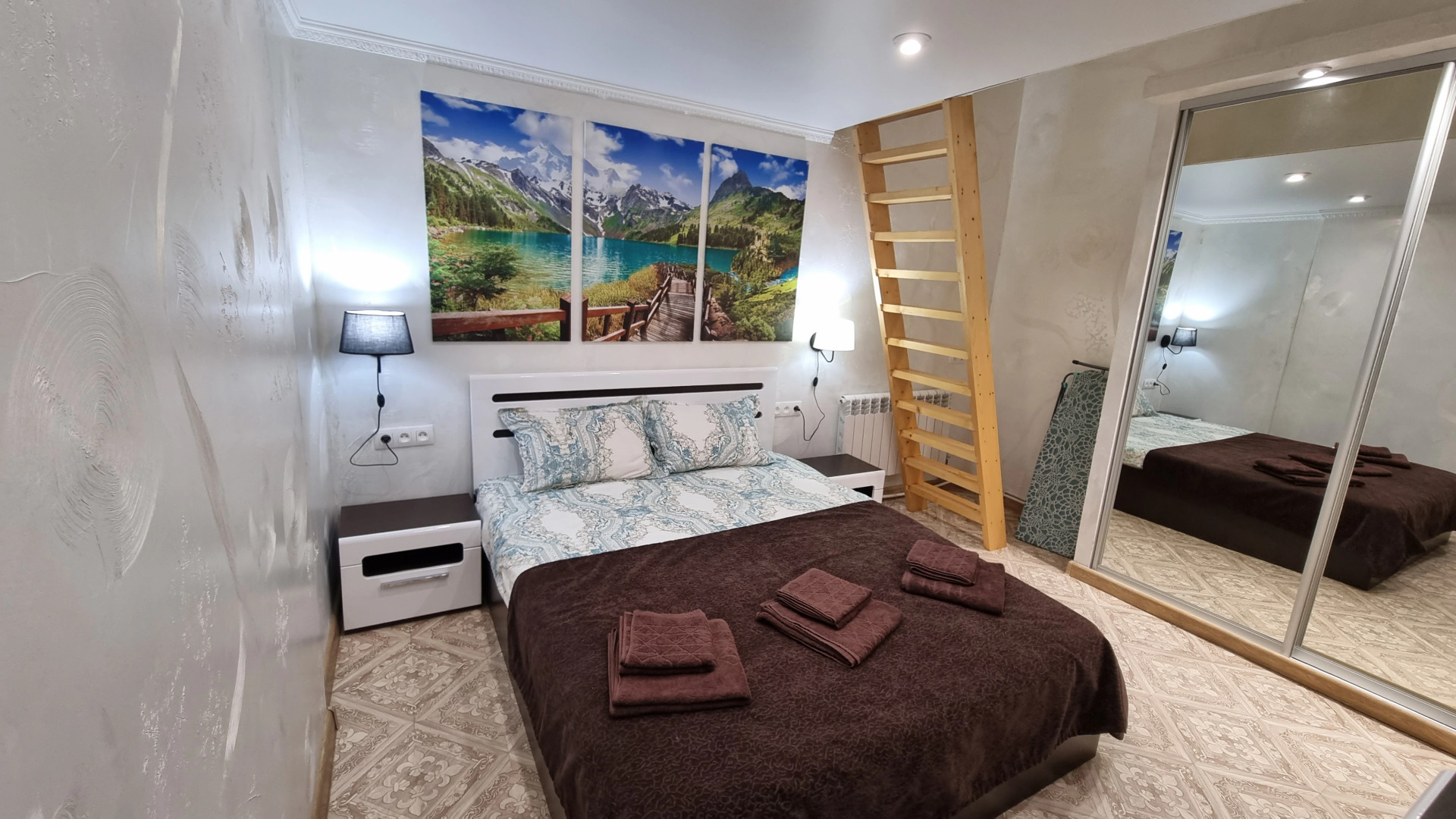 Апартаменты Holiday Home