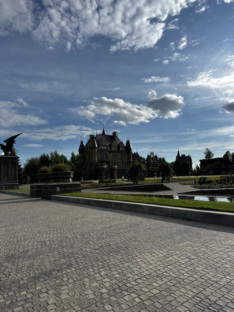 Частный дом на берегу Волги