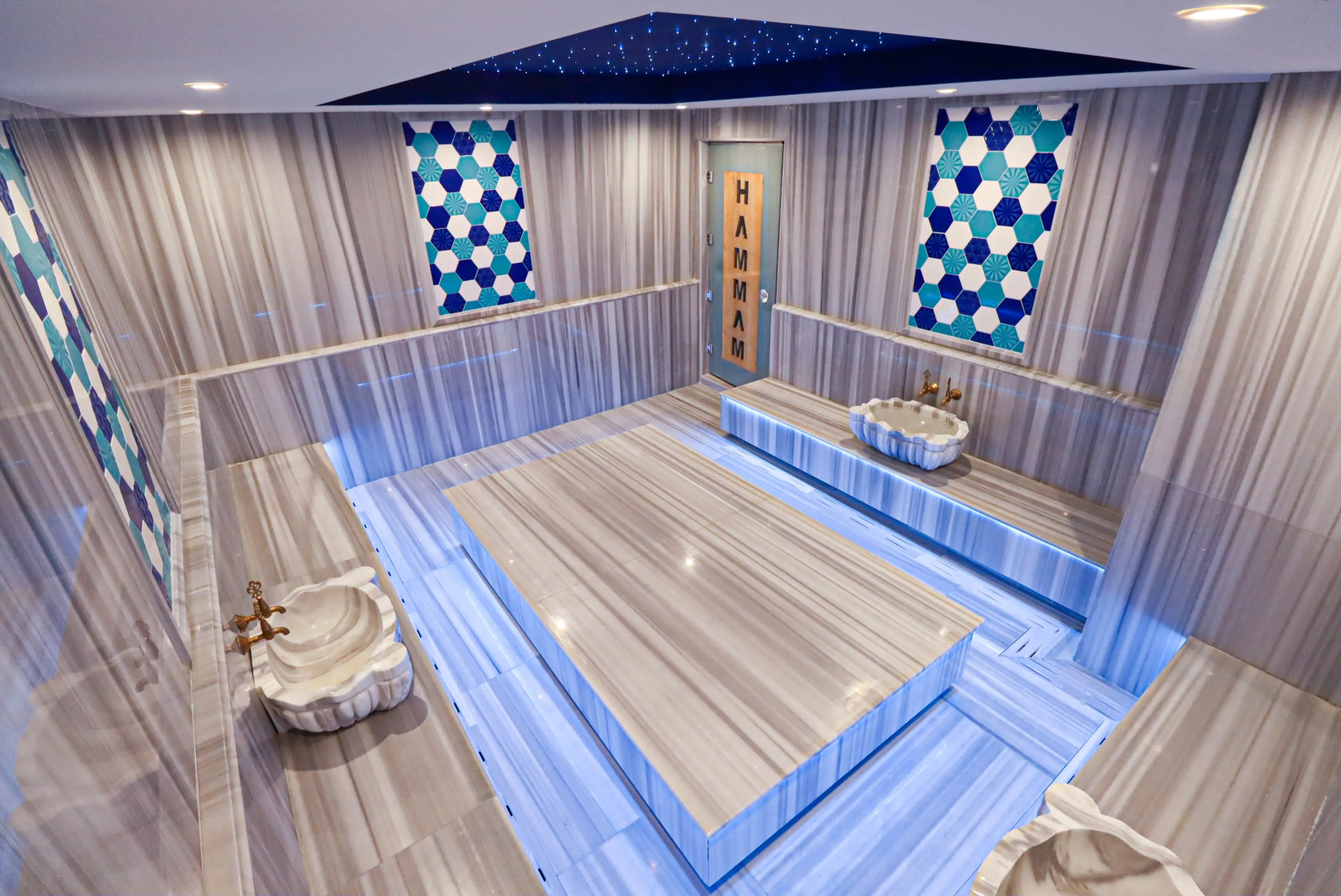 Апартаменты Caesar Blue Seaside Luxury