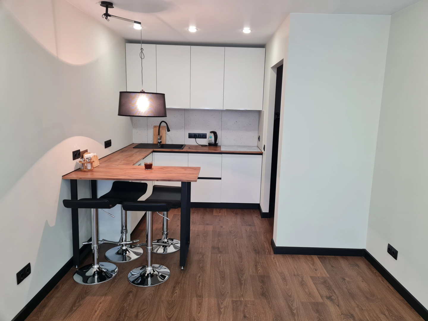 Квартира на Лихвинцева