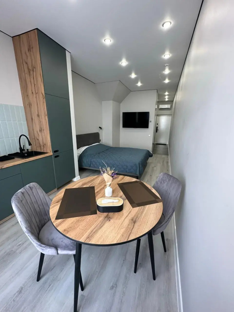 Квартира уютная в центре города с видом на море