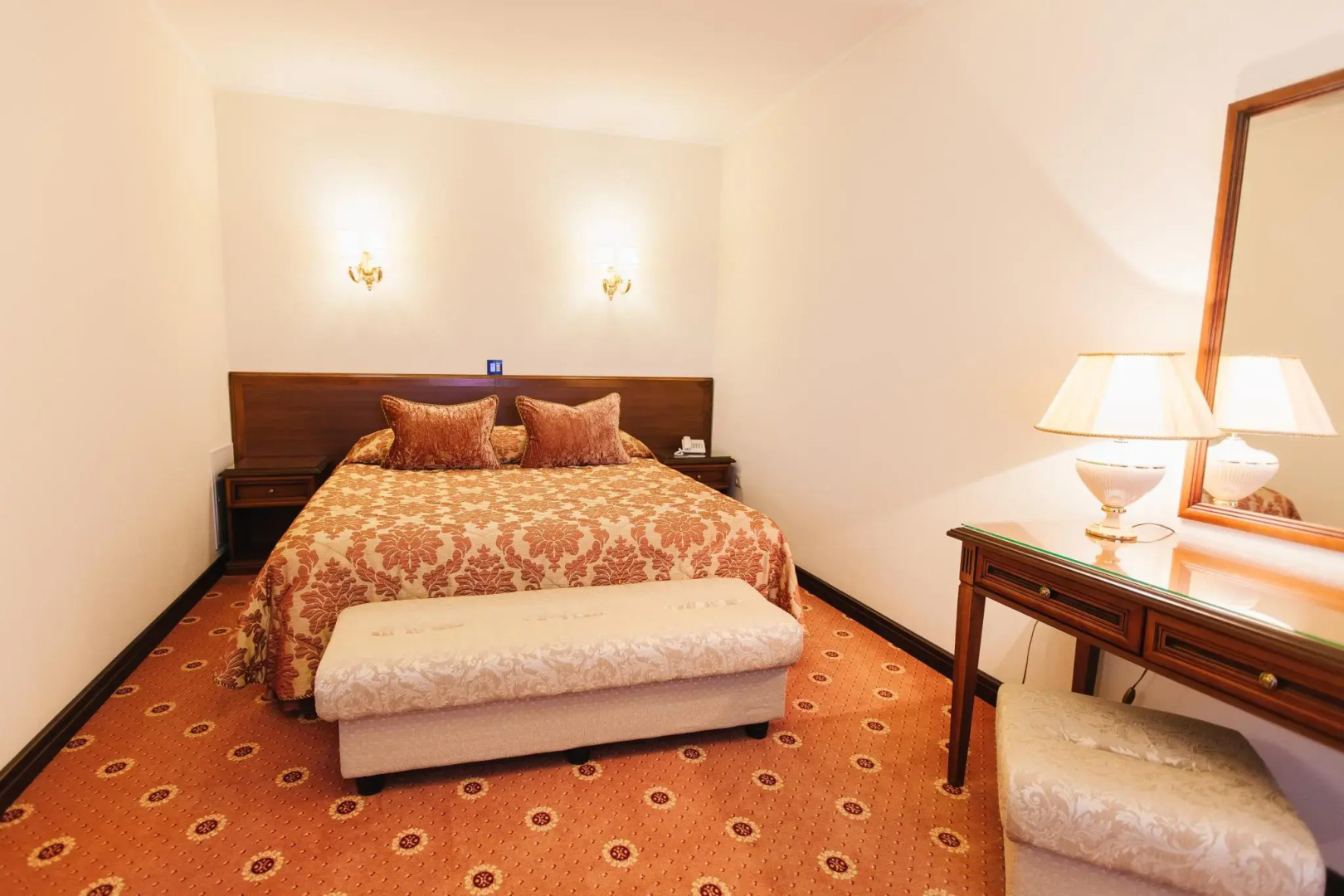 Отель Новый Тобол