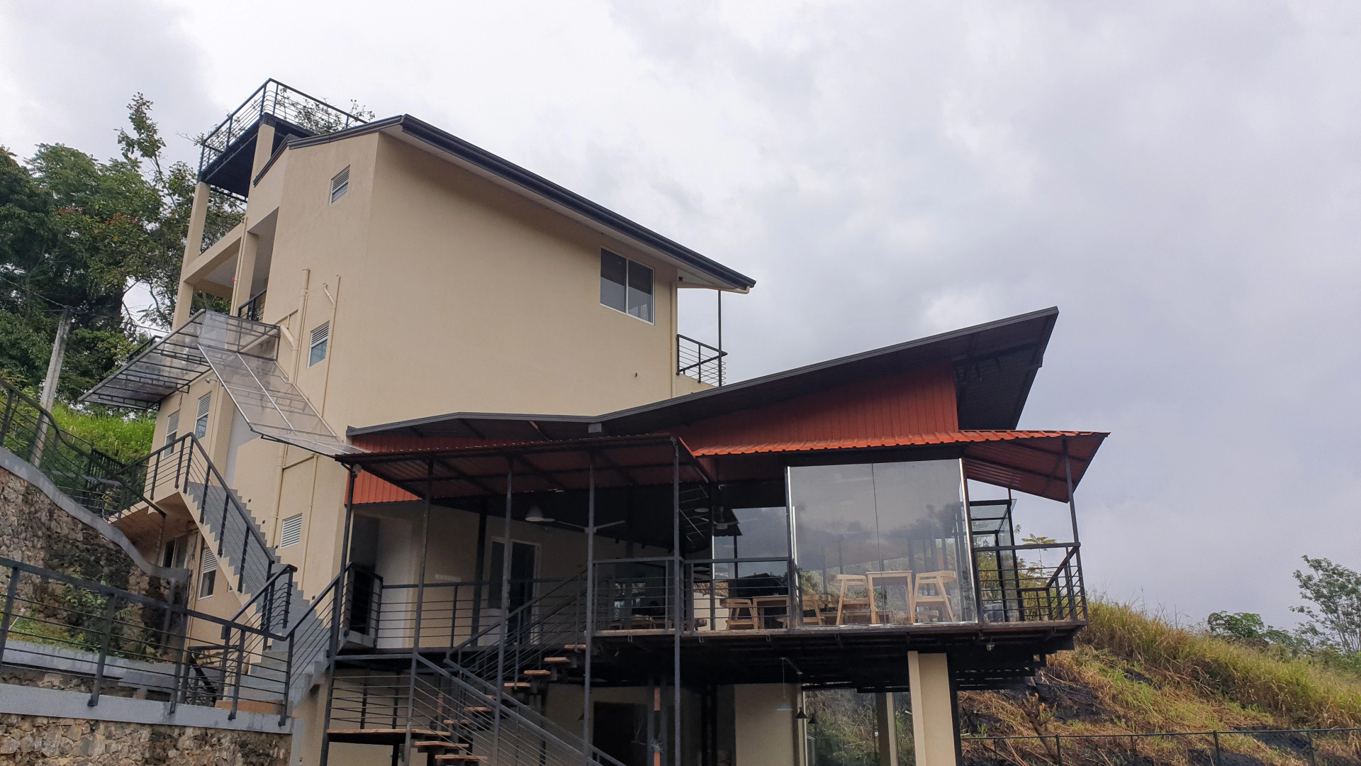 Отель The Cubes Ella