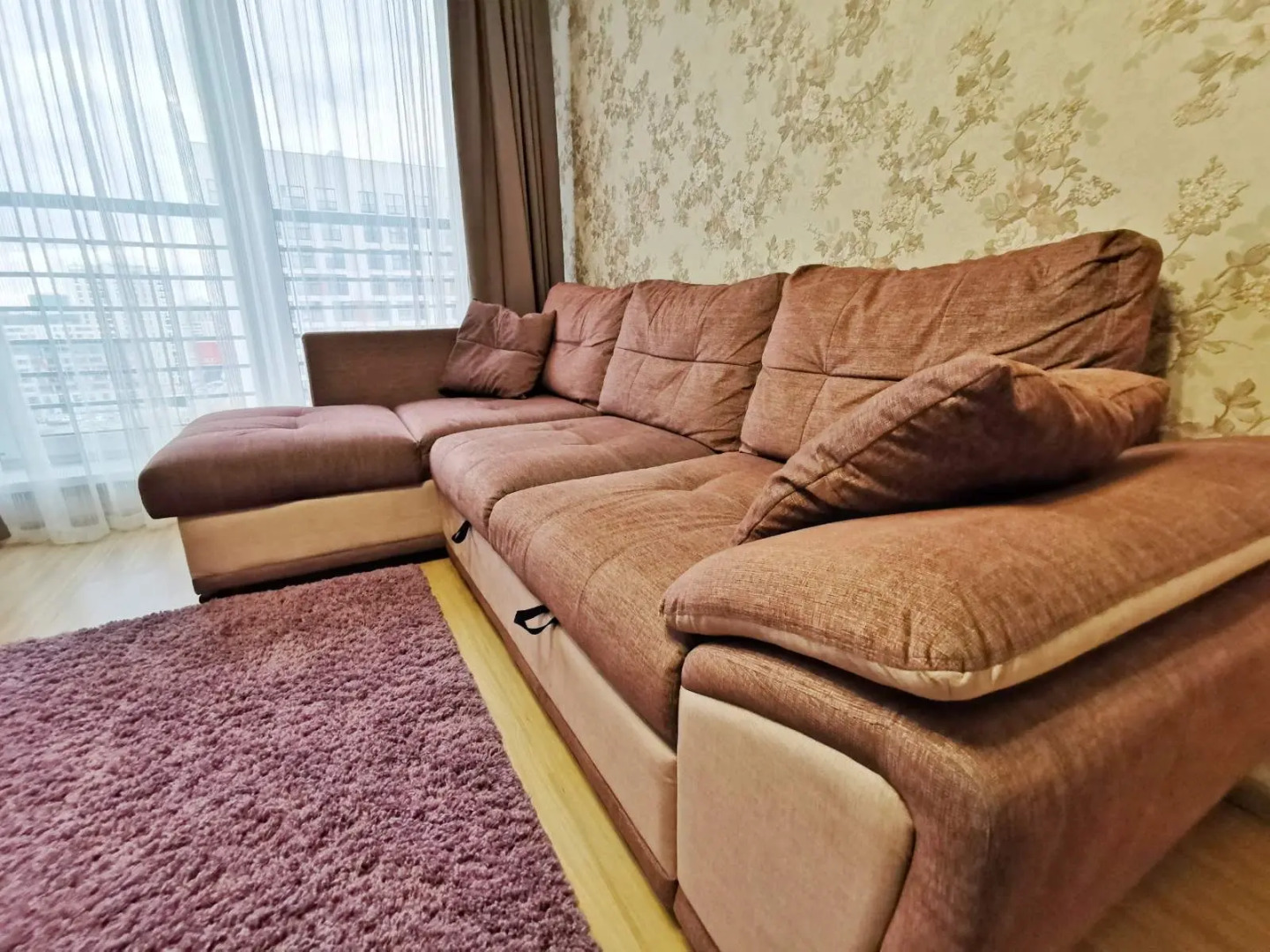 Апартаменты Novin квартал на 11 этаже с панорамными окнами