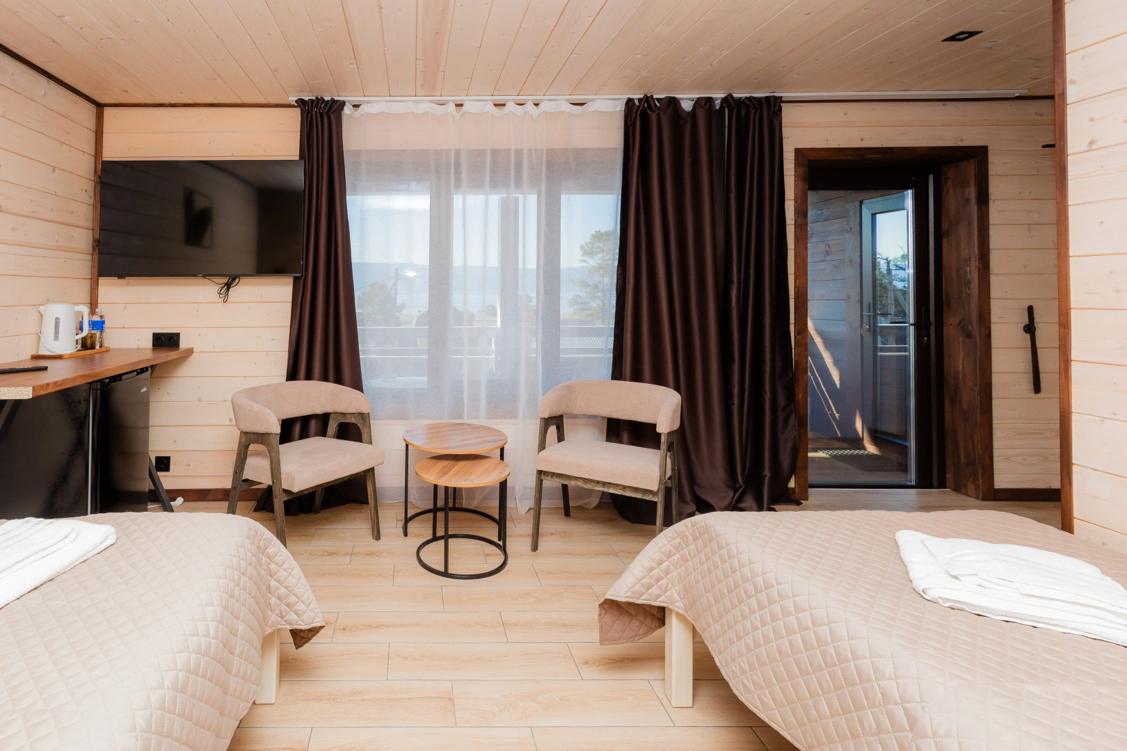 Меблированные комнаты Времена года