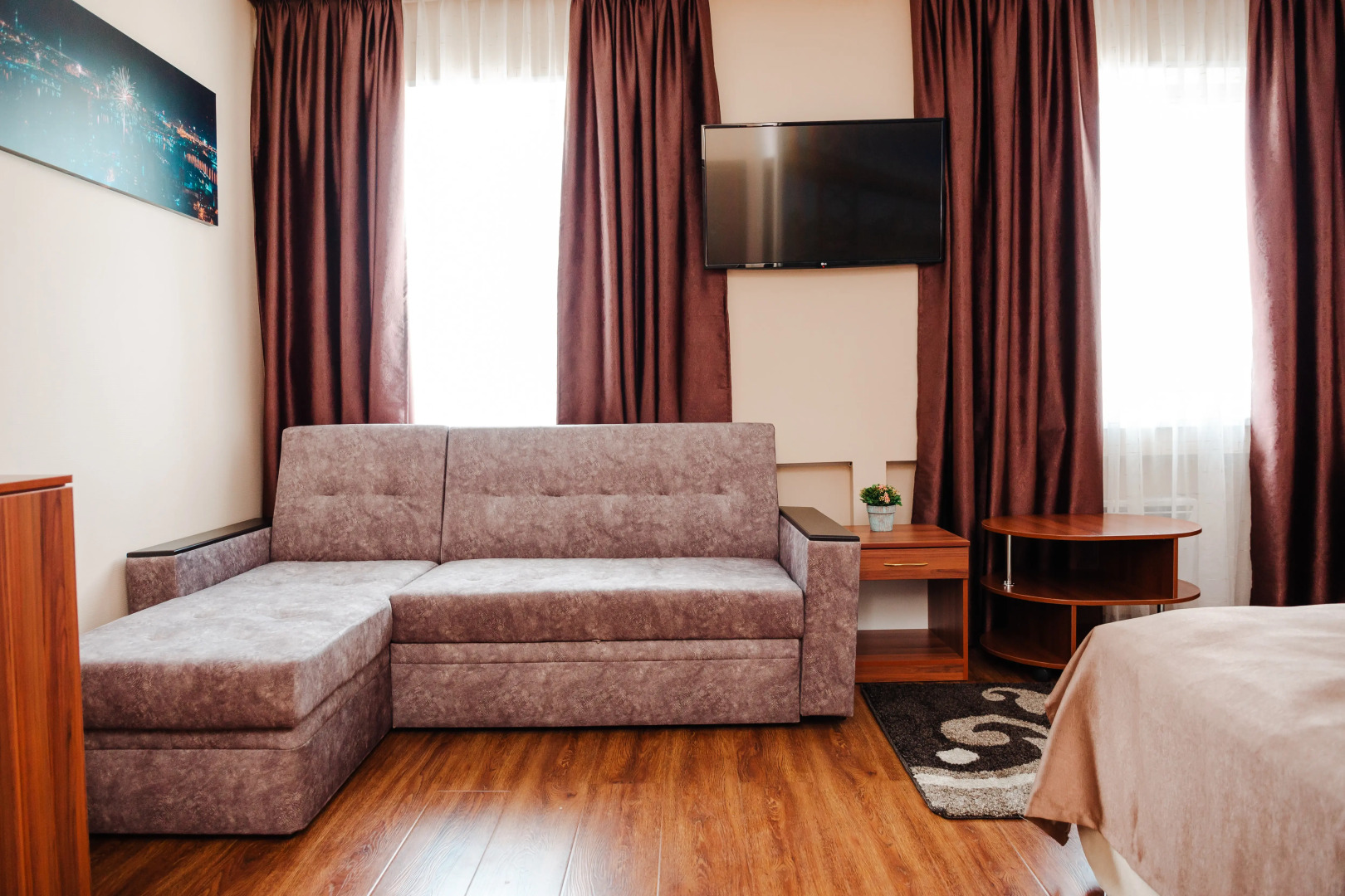 Отель Восток