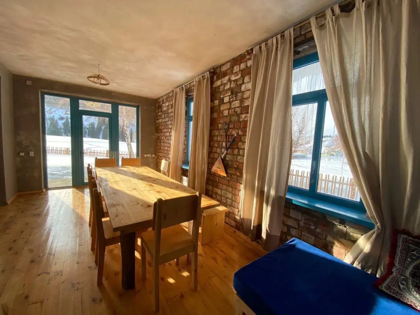 Darya Hostel