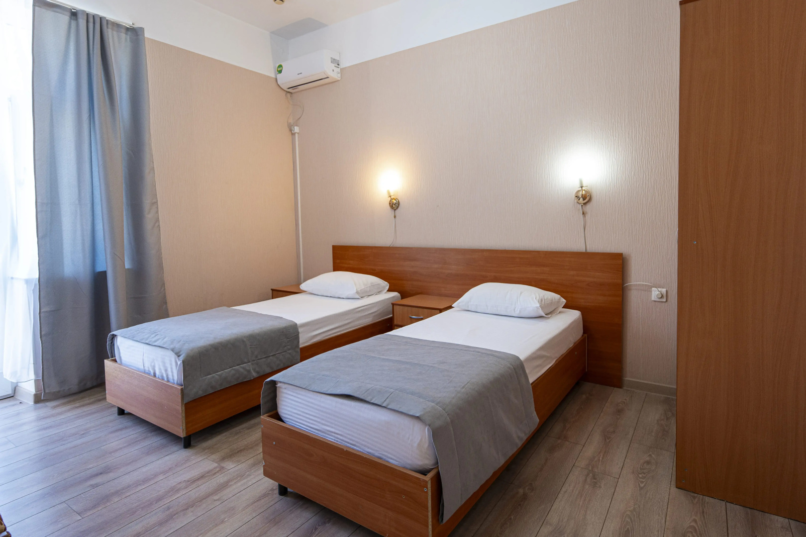 Отель Атлантида