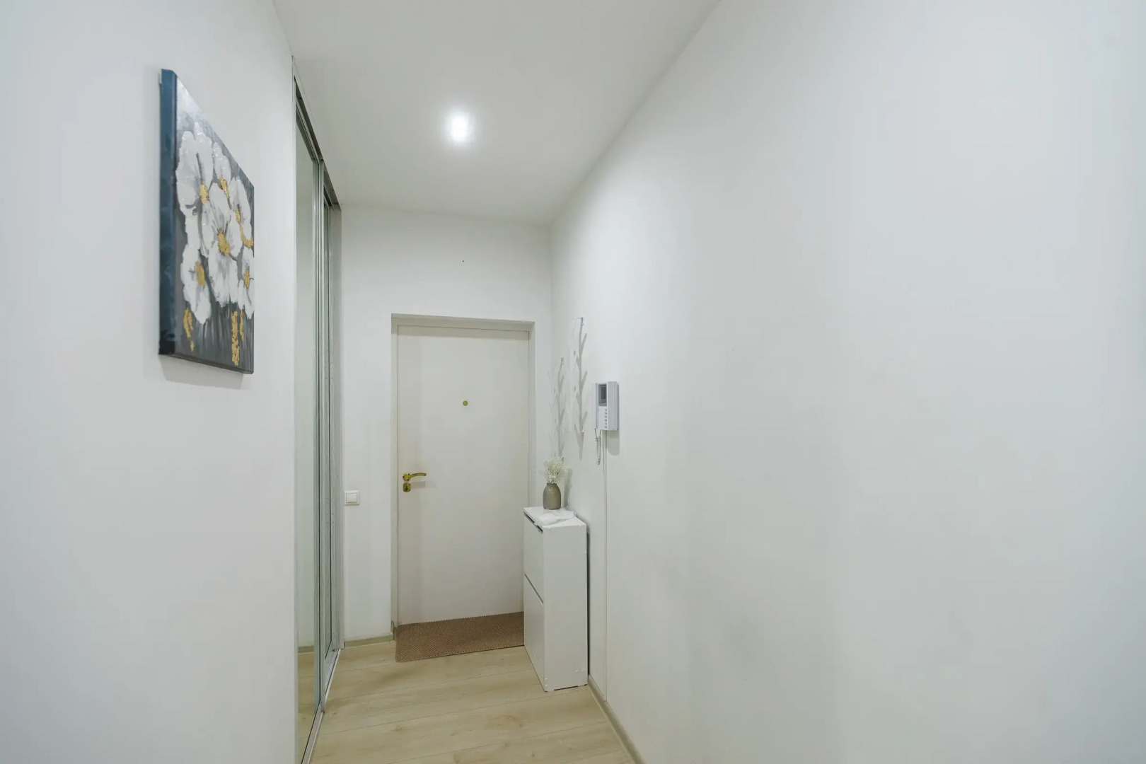 Квартира Апартаменты с Великолепным Видом на Реку и Город с Отдельной Детской Спальней