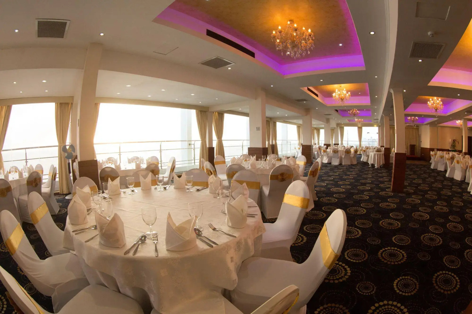 Mirage Colombo Hotel