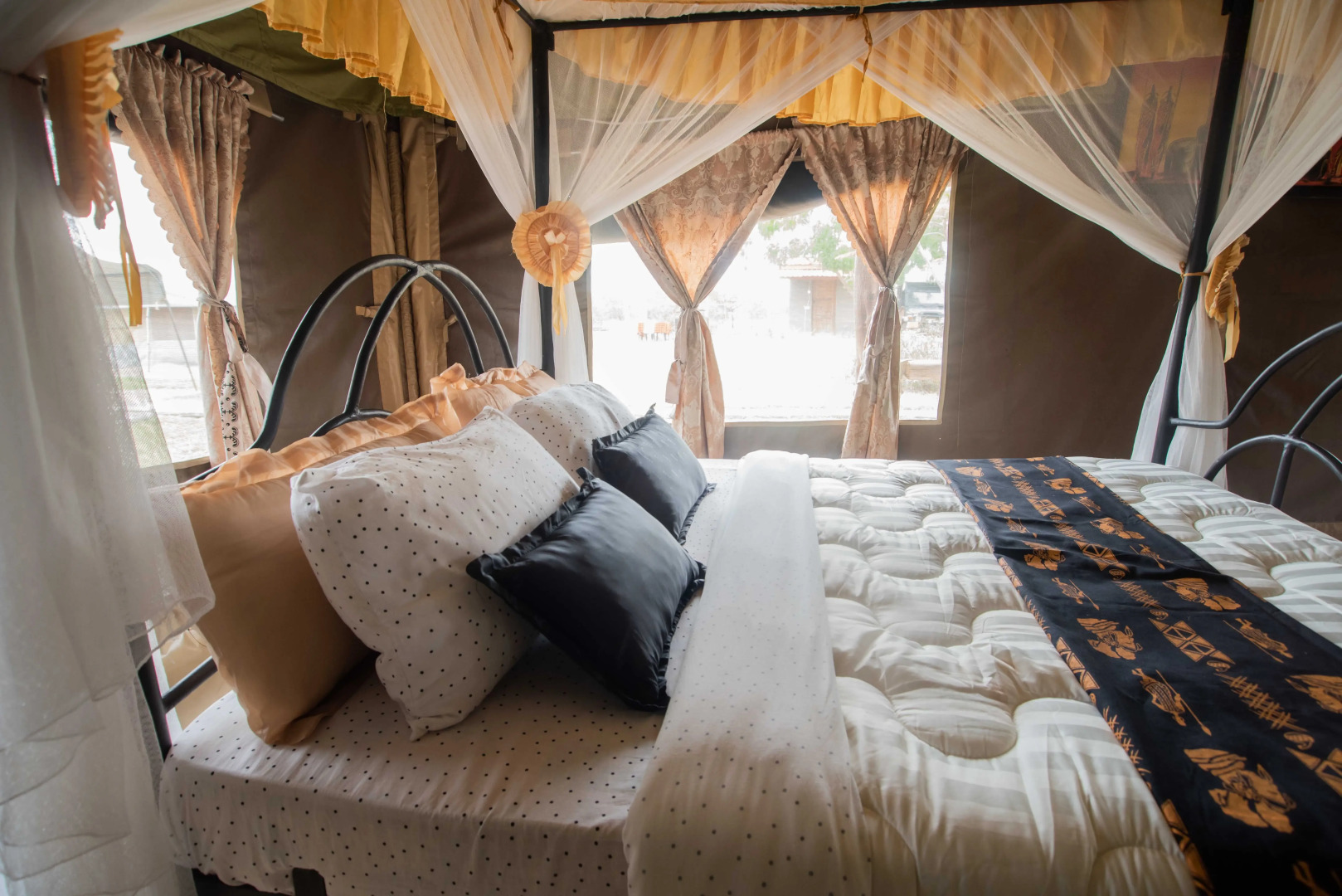 Коттеджи Tanganyika Coastal Campsite