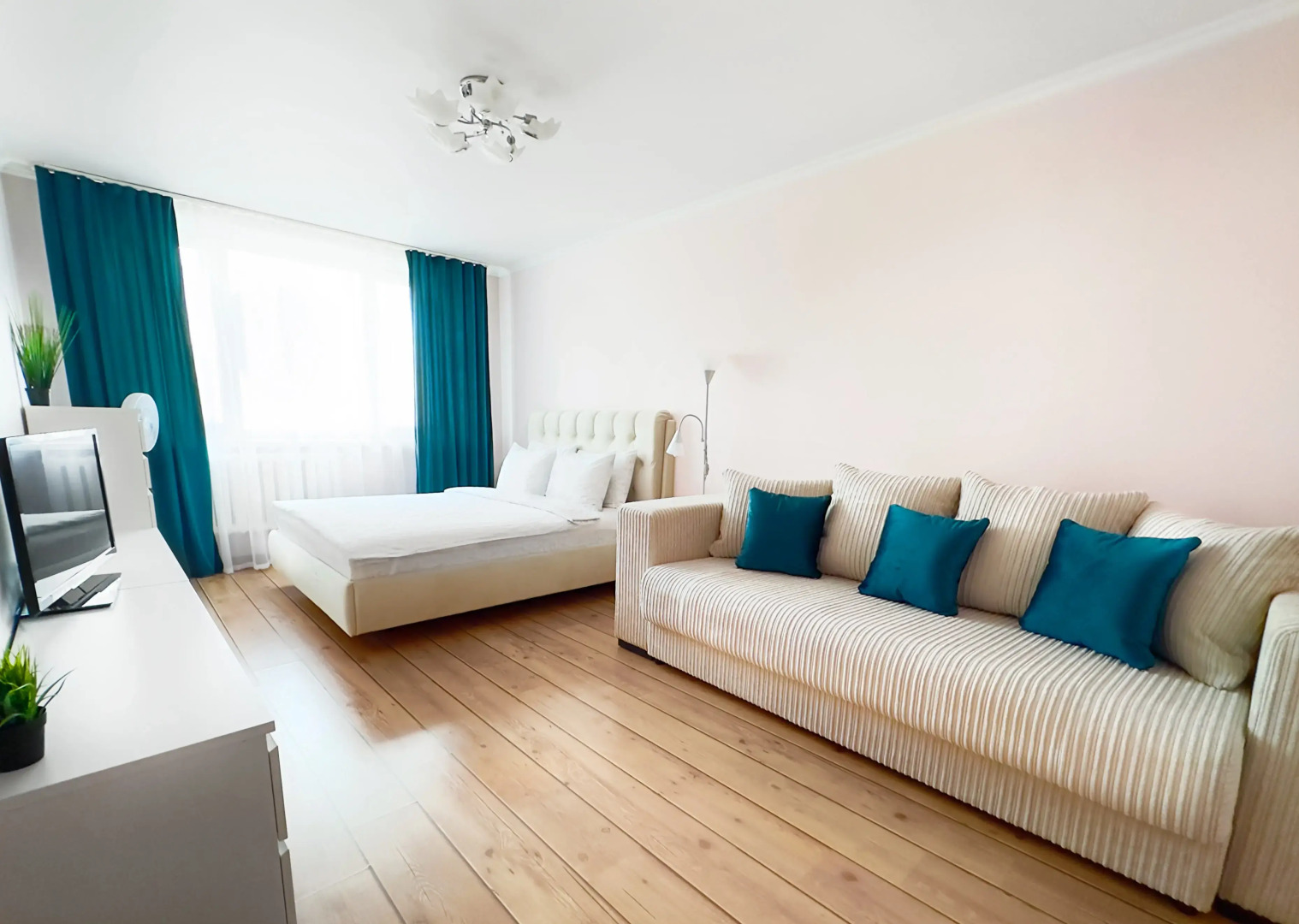 Апартаменты 2-комнатные на Раковской, центр Минска