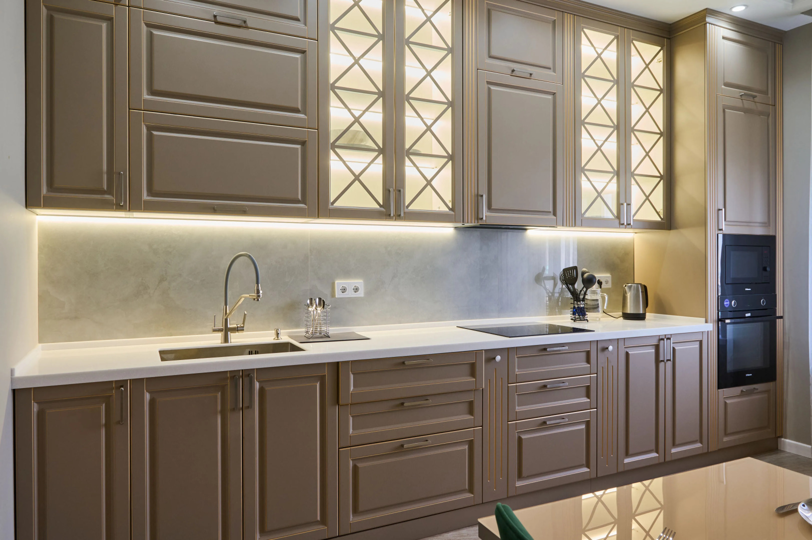 Апартаменты Алма-Ата Пять апартов Business-class рядом ТРЦ MEGA Лучшая локация