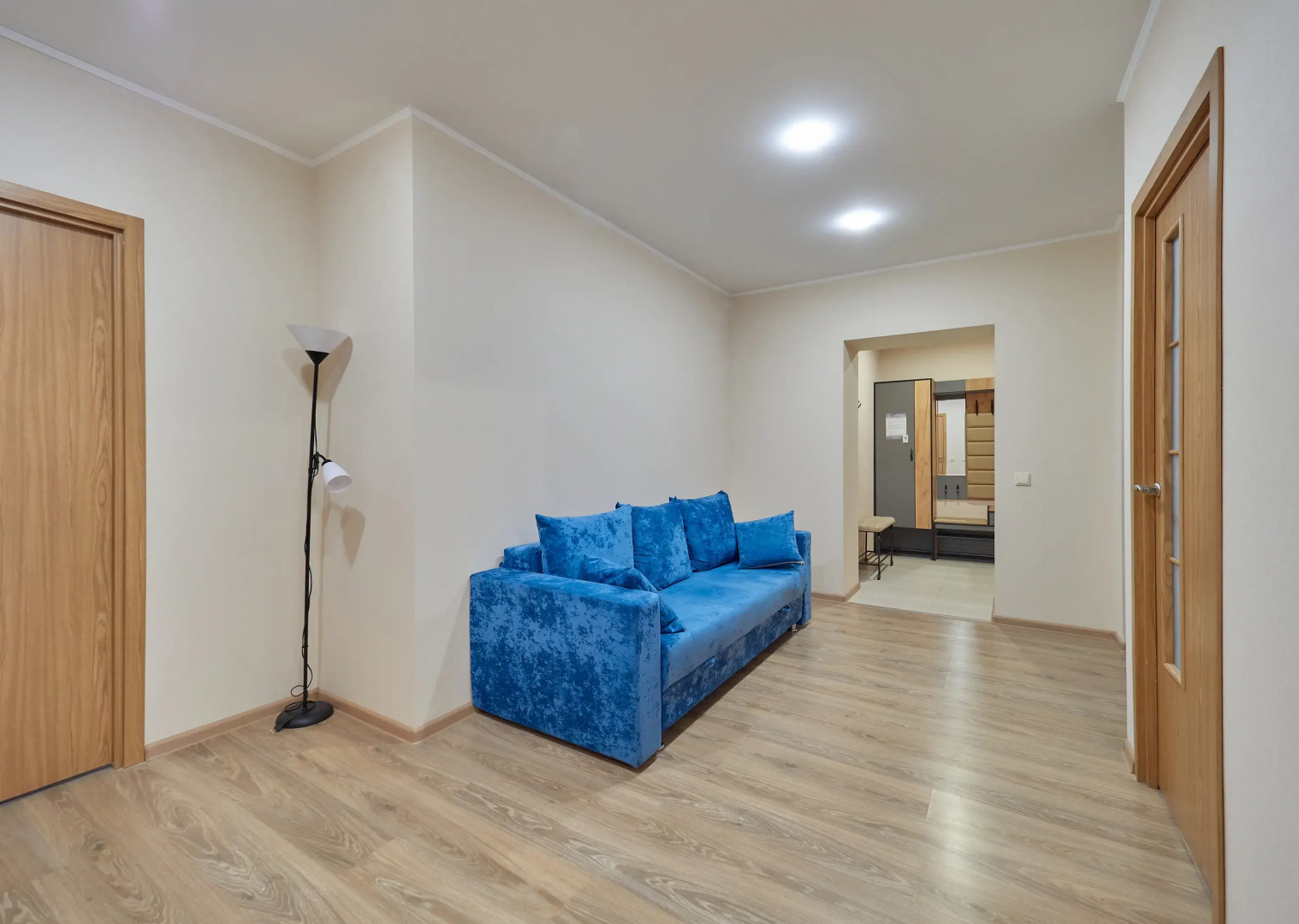 Квартира Просторная 2-комнатная квартира у реки в курортной зоне Завидово