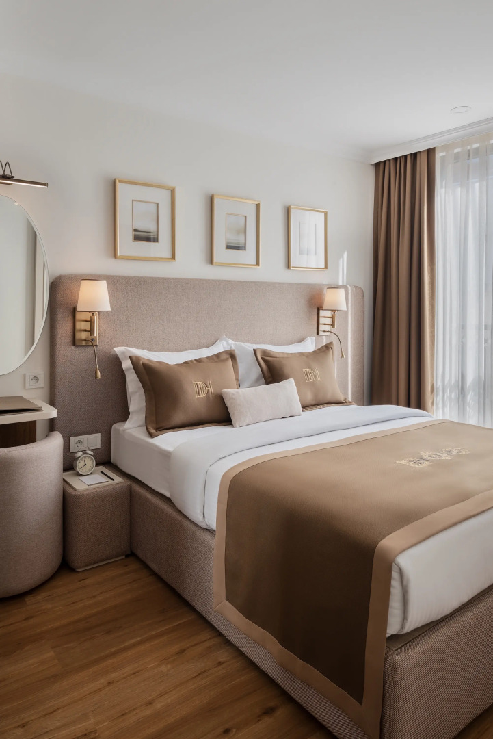 Отель Delita City