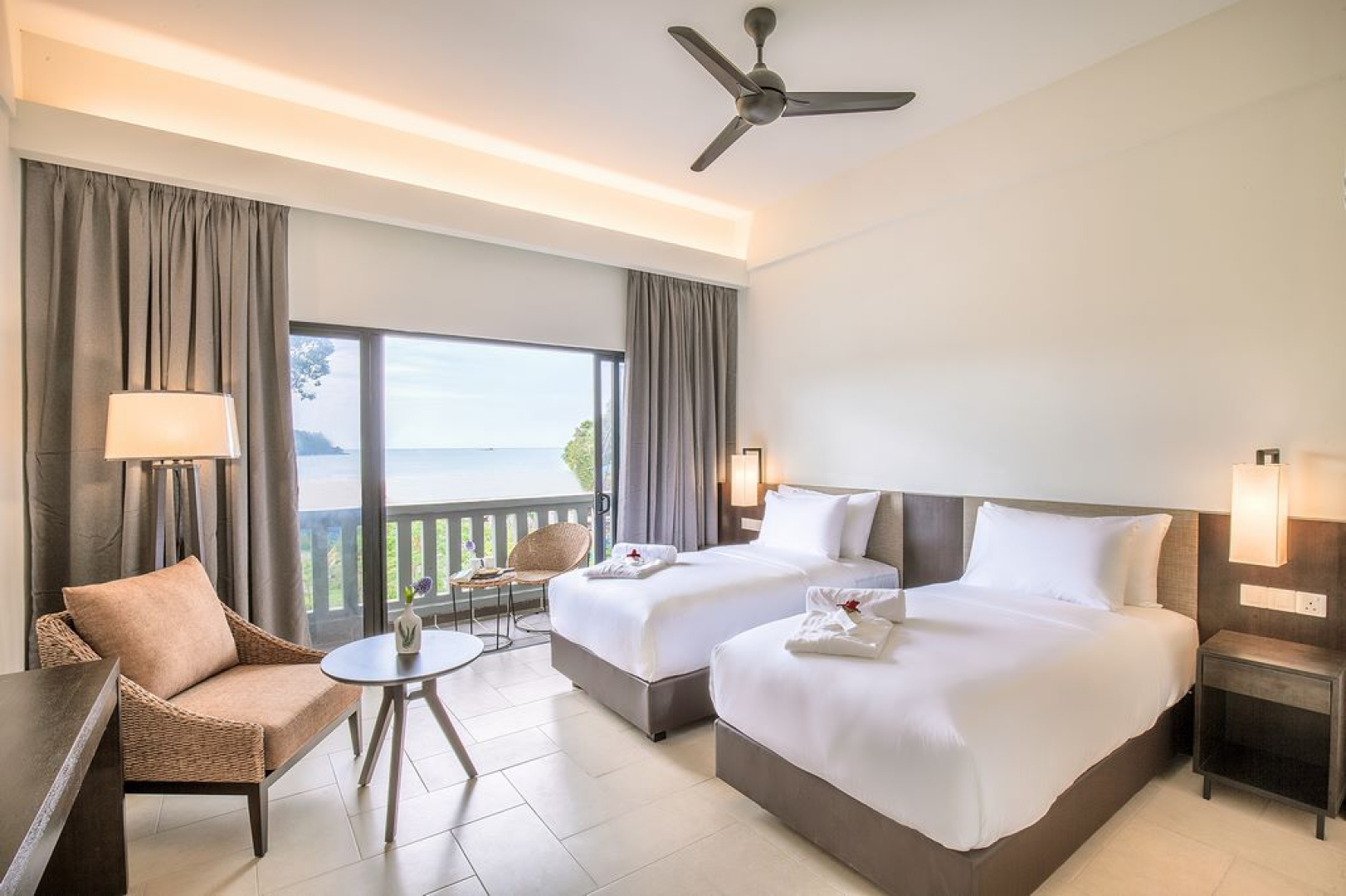 Курортный отель Camar Langkawi